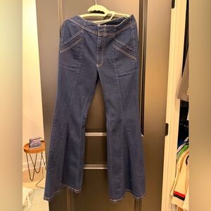 Pilcro size 30 Dark Blue Women's Flared Jeans